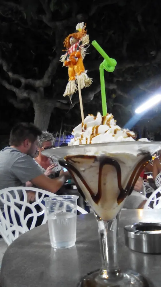 Coupe de Glace TIC Et Tac